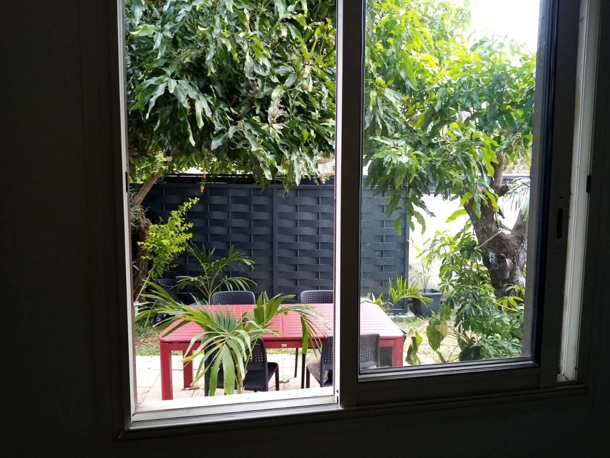 Meuble Le Manguier Appartement Saint Pierre Buitenkant foto
